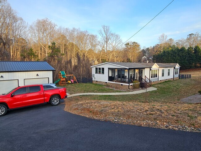 4330 Hurt Bridge Rd