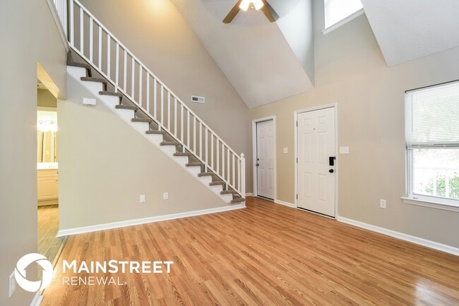 Photo - 9601 Farmridge Ln