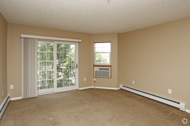 1 Bedroom - Goettens Grove Apartments