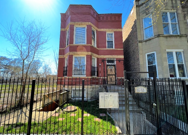Building Photo - 6148 S May St Unit 1 Rental