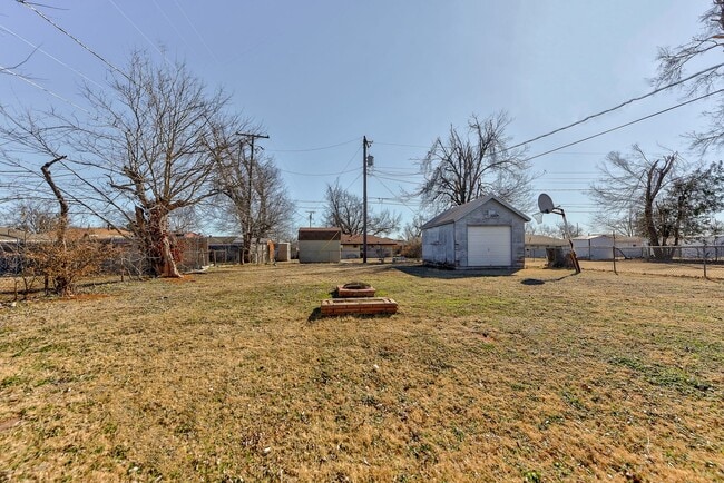 Photo - 2144 Pearson Dr