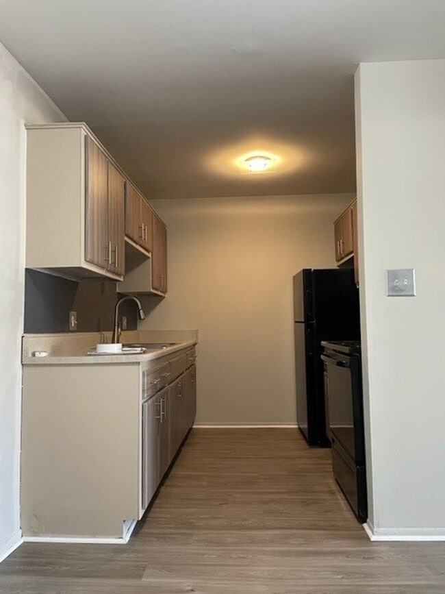 333 Marshall Apartments