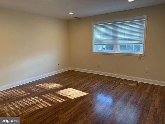 Building Photo - 1859 E Ridge Pike