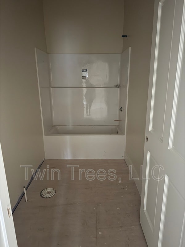 Photo - 6091 Main St Unit Apartment