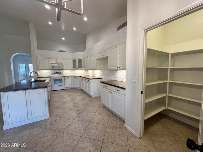 Photo - 3618 E Goldfinch Gate Ln