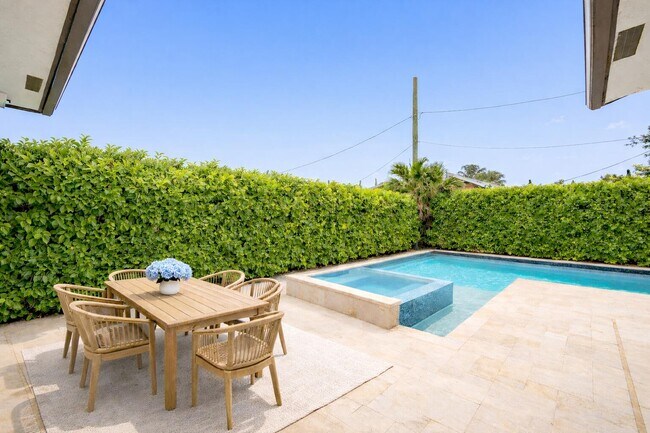 Photo - 7606 S Olive Ave