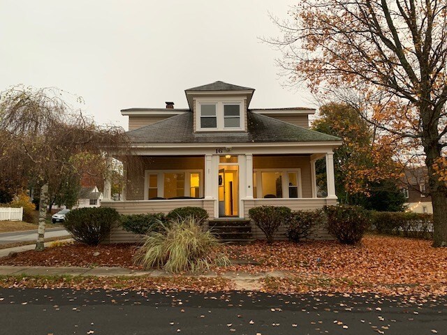 Photo - 16 Fowell Ave