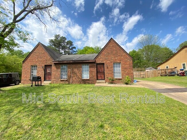 Photo - 2229 Birken Dr House