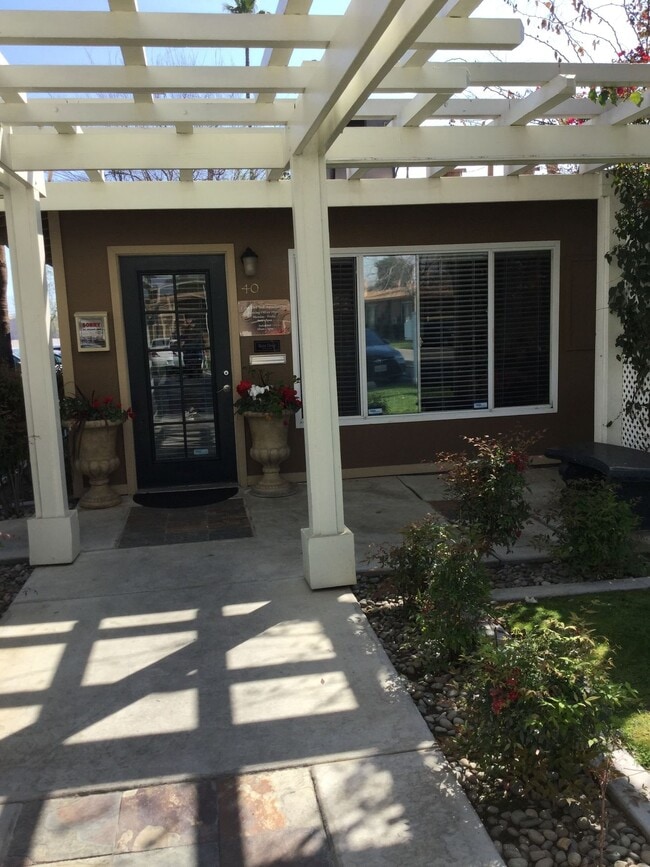 Photo - 2601 Fremont St Unit 46
