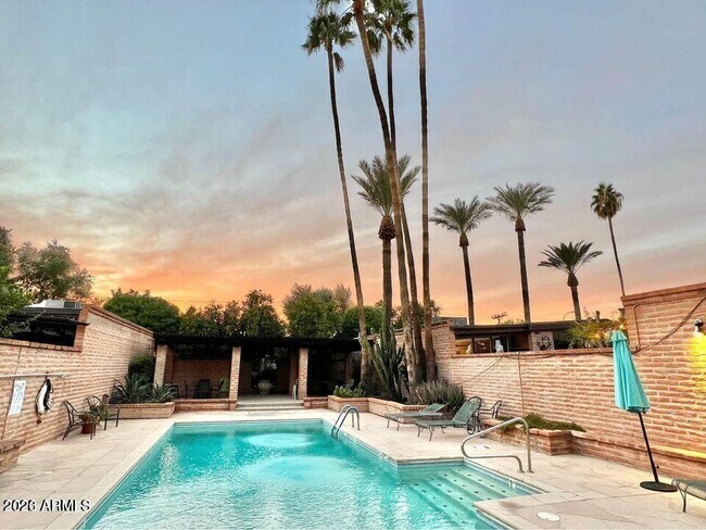 Photo - 3022 N 32nd St