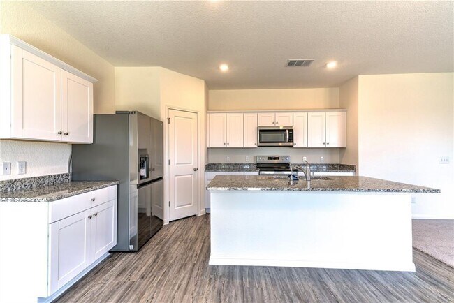 Photo - 19507 Cloudy Bay Dr