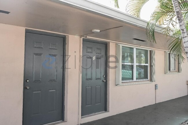 Photo - 6040 SW 26th St