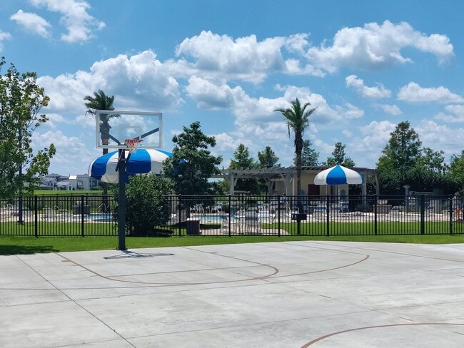 Photo - 115 Gaunt Ln