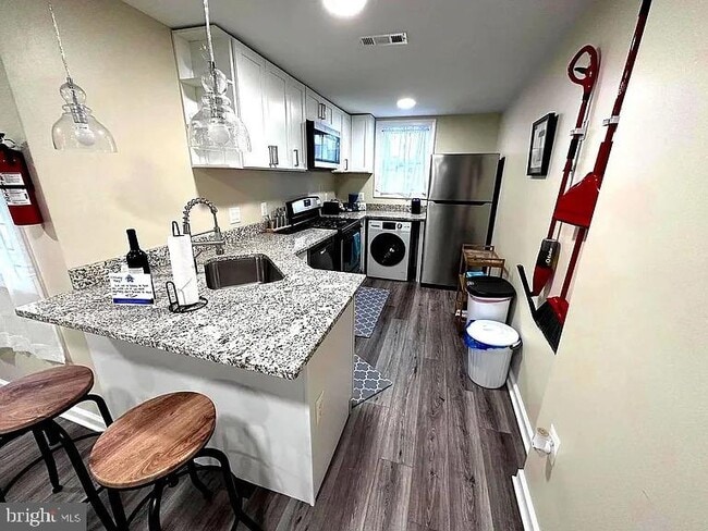 Photo - 1721 McCulloh St