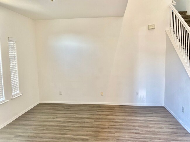 Photo - Spacious 4/2.5 off Fig Garden Loop