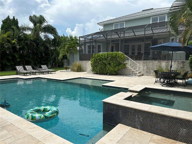 Photo - 5006 W Longfellow Ave