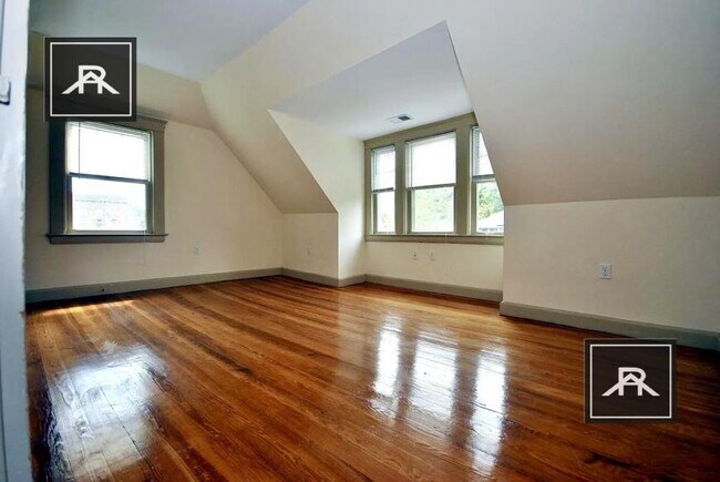 Photo - 6 bedroom in Brighton MA 02135 Unit 2