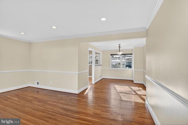 Photo - 2308 Senator Ave