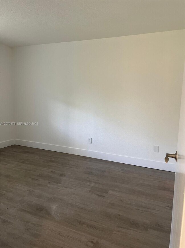 Photo - 1267 SW 46th Ave Unidad 2308