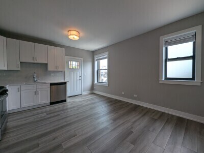 Photo - 3943 N Janssen Ave Unit 2