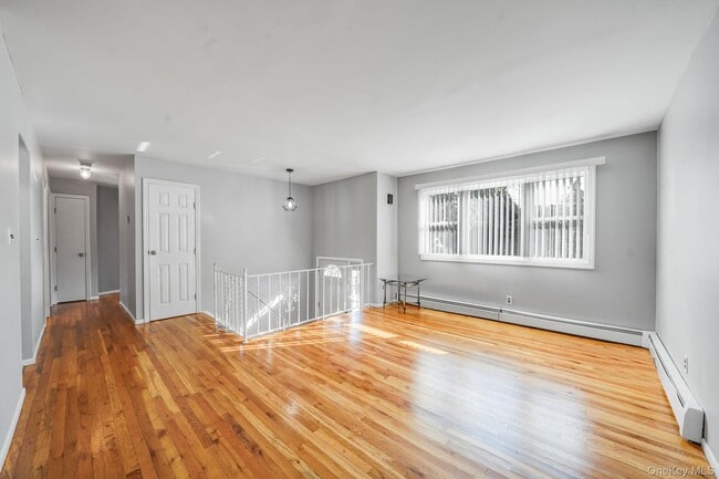 Photo - 7 Homecrest Ave