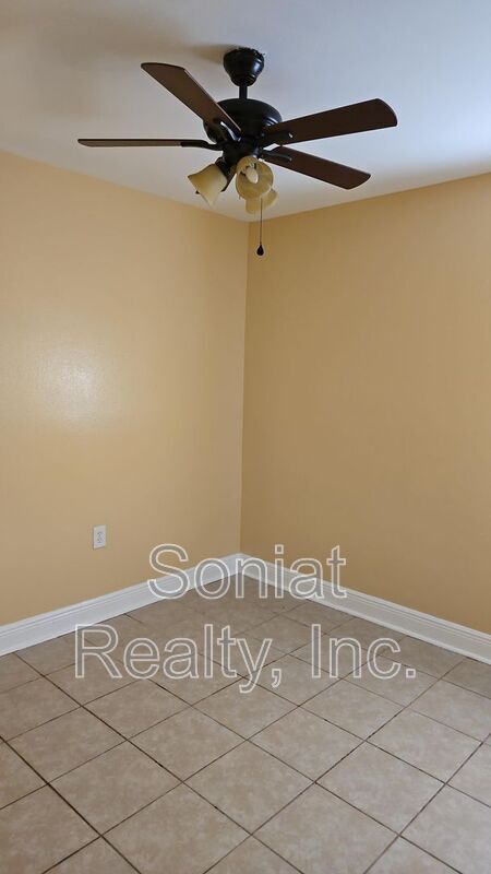 Photo - 7615 Stonewood St