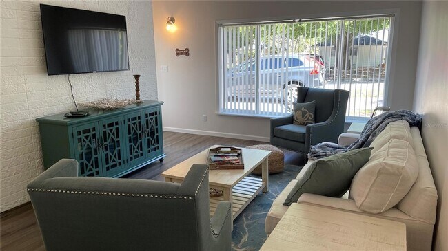 Photo - 2504 S Milmar Dr