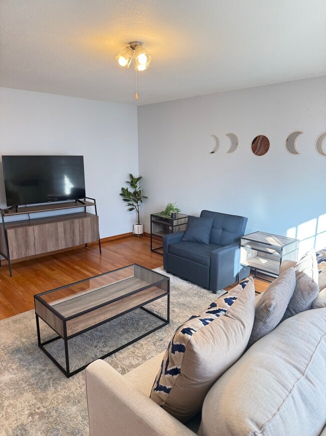 Photo - 52 Gould Dr Unidad Furnished apartment