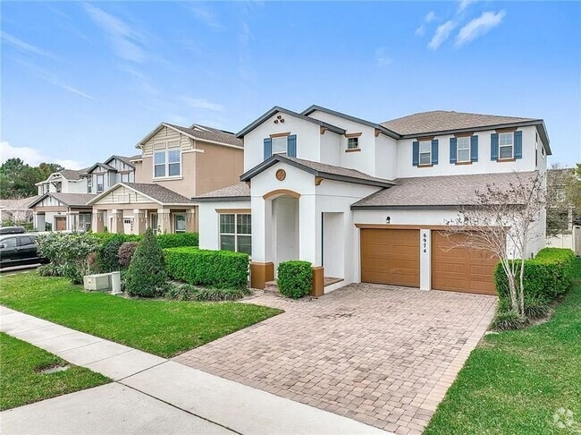 Building Photo - Spacious 5 Bedroom 4 Bathroom Home in Wind...