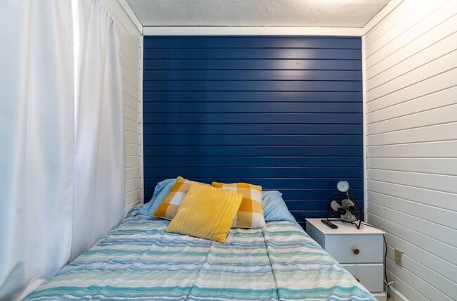 Photo - 1017 S Shore Dr