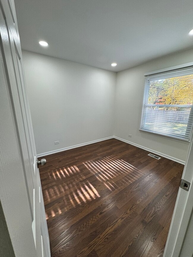 Photo - 1944 Navarone Dr