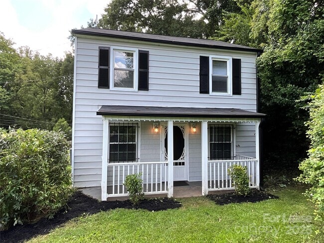 Building Photo - 3905 Freedom Dr Rental