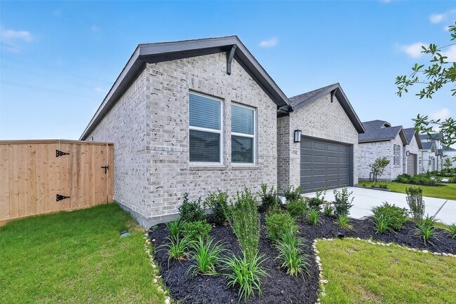 Photo - 9730 Westminster Mnr Dr