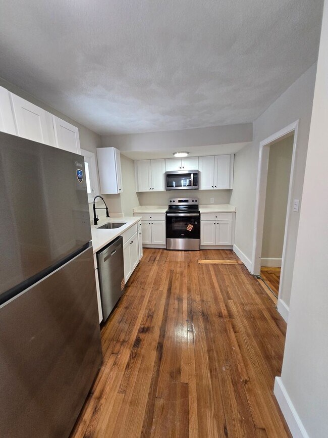 Photo - 89 Armistice Blvd Unit 1L