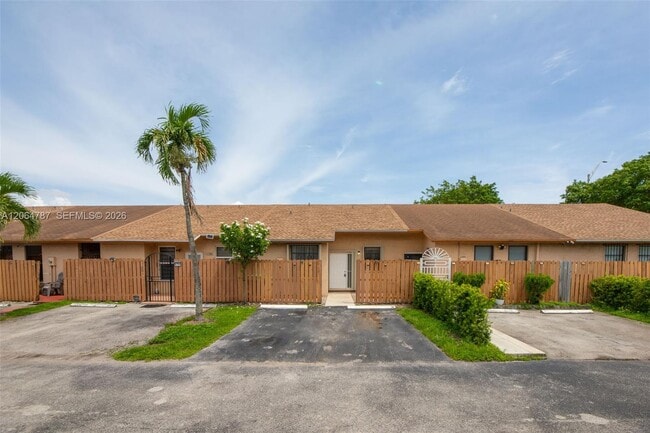 Photo - 6707 NW 193rd Ln