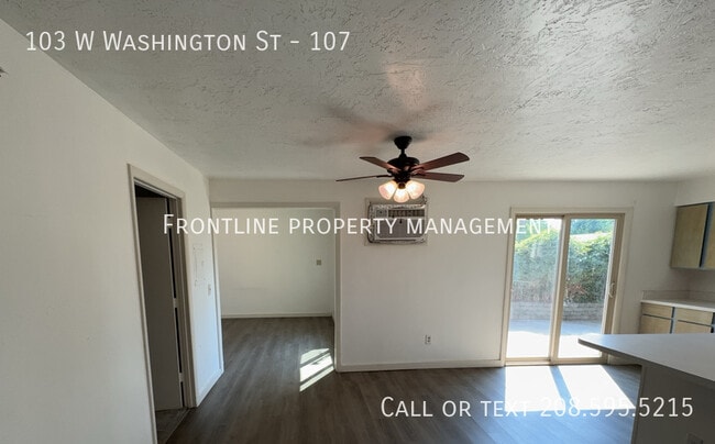 Photo - 103 W Washington St