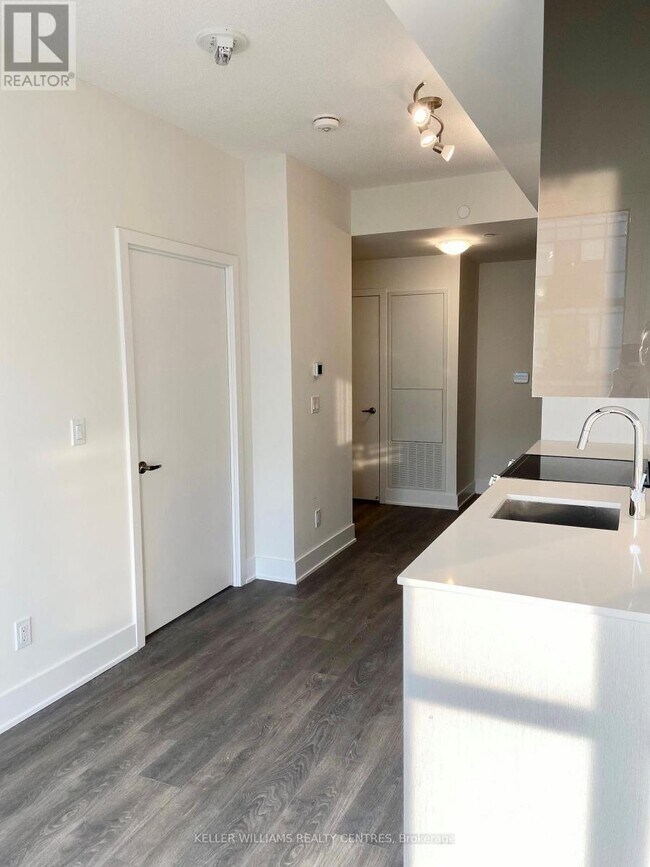 Photo - 188 Fairview Mall Dr Unité 1902