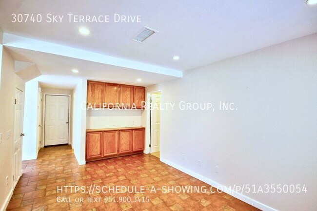 Photo - 30740 Sky Terrace Dr