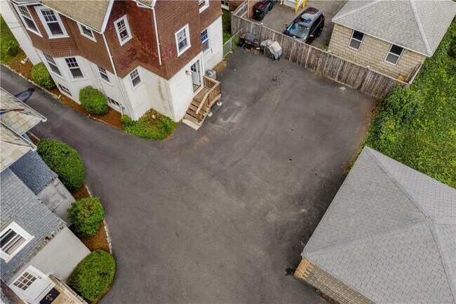 Photo - 155 Irving Ave