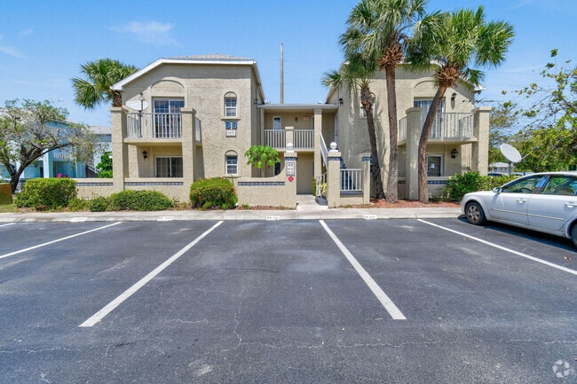 Building Photo - 1631 SE Green Acres Cir Unit Bb103 Rental