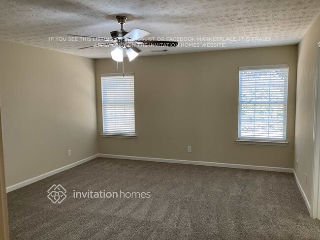 Photo - 455 Crested View Dr