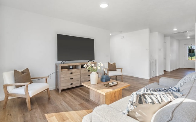 Photo - Beautiful 5 bedroom home - Nixa MO