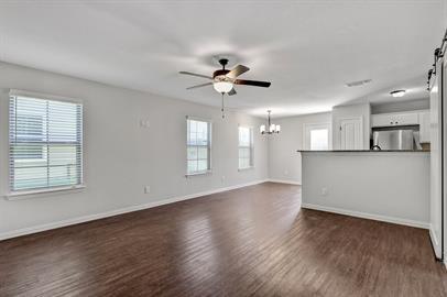 Photo - 232 W Lake Ave