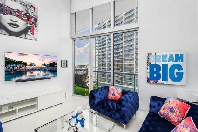 Photo - 475 Brickell Ave Unit 2811