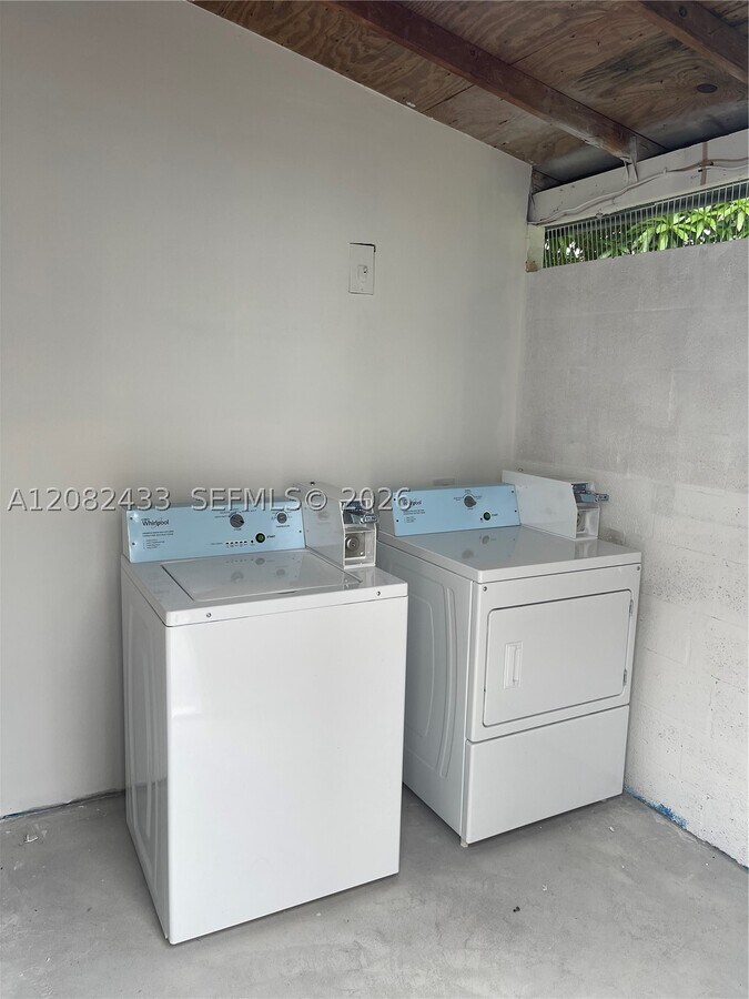 Photo - 910 SW 8th Ave Unit A