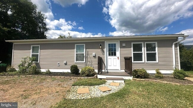 Photo - 9715 Back Rd