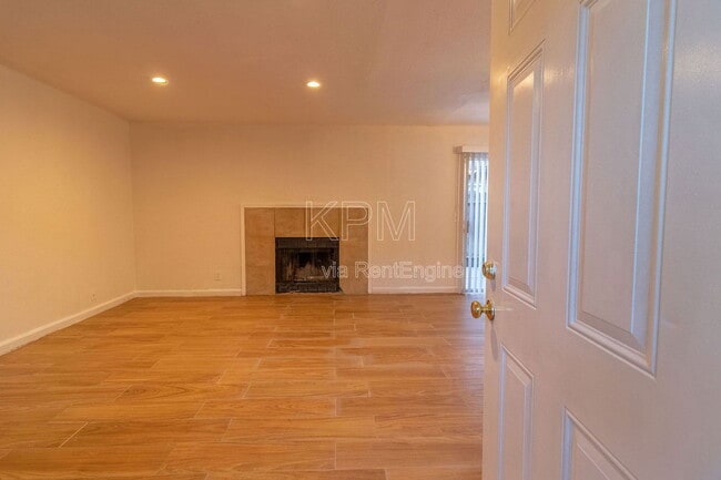 Photo - 7409 Village Green Dr