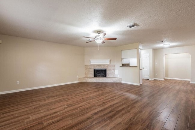 Photo - 1007 Cascade Creek Dr