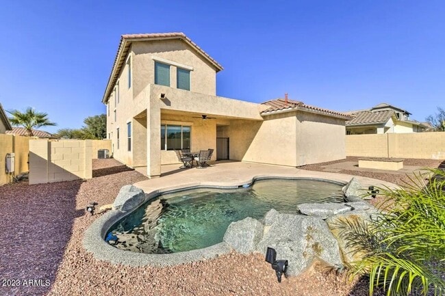 Photo - 153 N Greenwood