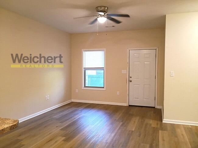 Photo - 719 N 5th St Unit 719D